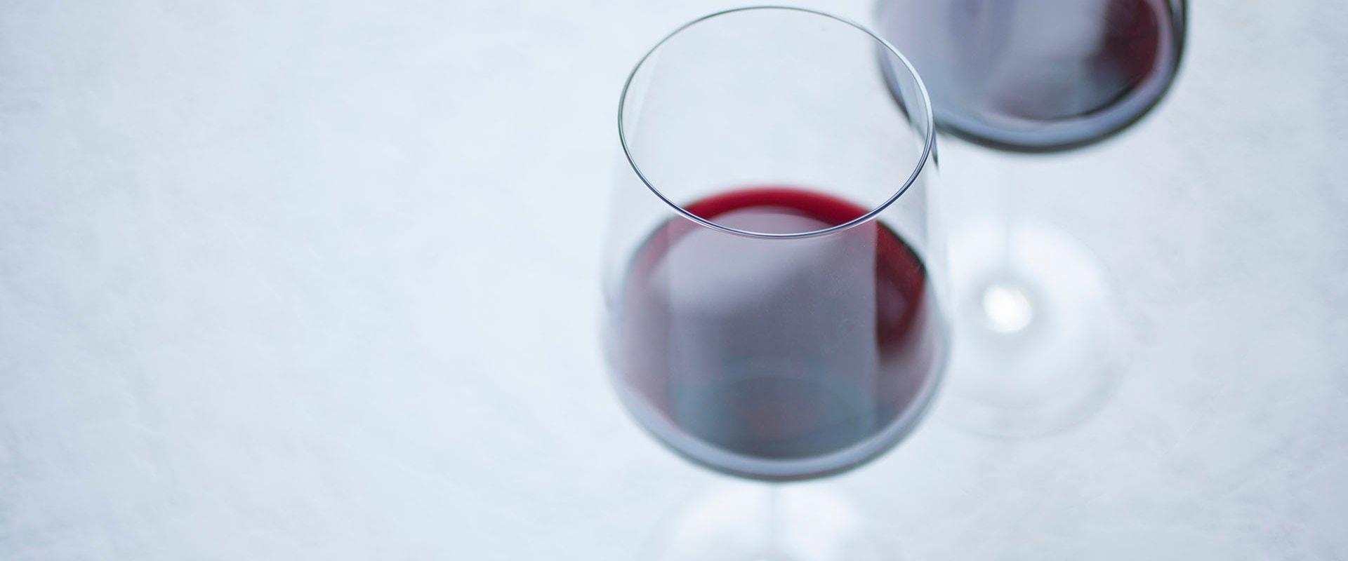 All About Merlot: A Comprehensive Guide to Home Vinting and Red Wine Recipes